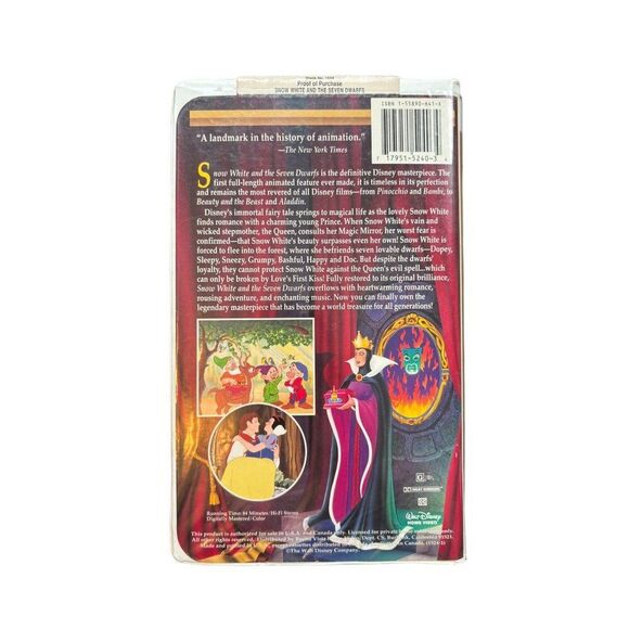 Walt Disney Masterpiece Snow White And The Seven Dwarfs VHS Tape With Clamshell - Picture 2 of 7